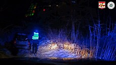 Mechanik místo opravy s autem i p�es zákaz jezdil, nakonec zapadl do potoka