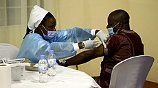 Okování proti koronaviru v Rwand. (27. kvtna 2021)