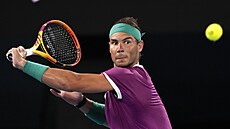 Rafael Nadal odehrává mí v semifinále Australian Open proti Matteovi...