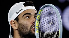 Matteo Berrettini v semifinále Australian Open proti Rafaelu Nadalovi.