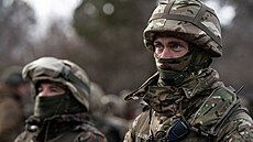 Výcvik ukrajinských voják (15. ledna 2022)
