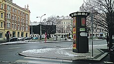 �Pozor! Tohle nedostupné WC krade!� Nedávno na to upozor�oval �tená� Metra.