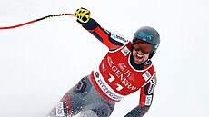 Aleksander Aamodt Kilde v cíli sjezdu v Kitzbühelu.