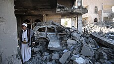 Koalice vedená Saúdskou Arábií zintenzivnila nálety v Jemenu, poboily msto...