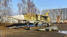 Rekonstrukce Mig 23-FM v leteckém muzeu v Kunovicích.