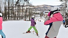 Na zlínském svahu už se lyžuje po celé délce. (leden 2022) | na serveru Lidovky.cz | aktuální zprávy