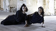 Antonie Formanová a Cécile Da Costa bhem píprav pedstavení Nothing else,...