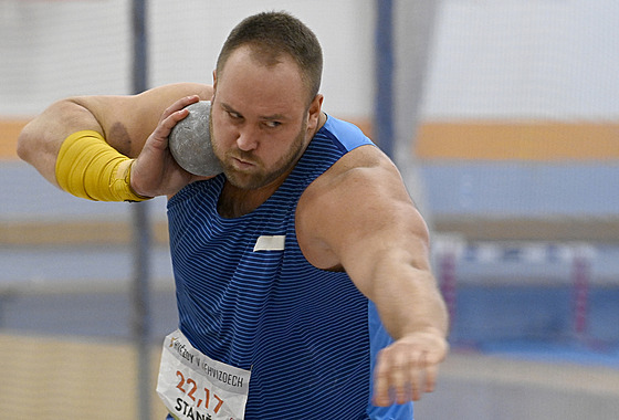 Koula� Tomá� Stan�k na atletickém mítinku v Nehvizdech