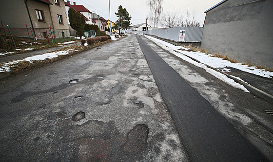 Kyjovská ulice patí u roky k tm nejvíce rozbitým v Havlíkov Brod. Jde...