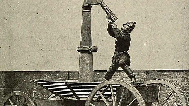Dělo Krupp proti balonům používané při obléhání Paříže na podzim a v zimě 1870/1871
