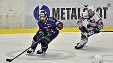 Valentin Claireaux v akci proti Komet�.