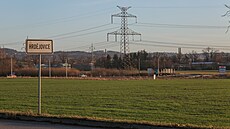 Firma chtla svj areál postavit mezi elezniní tratí, silnicí z Budjovic na...