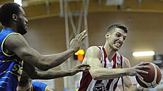 Chorvatský pivot Beksy Antonio Vrankovi� zaznamenal proti Ústí nad Labem...