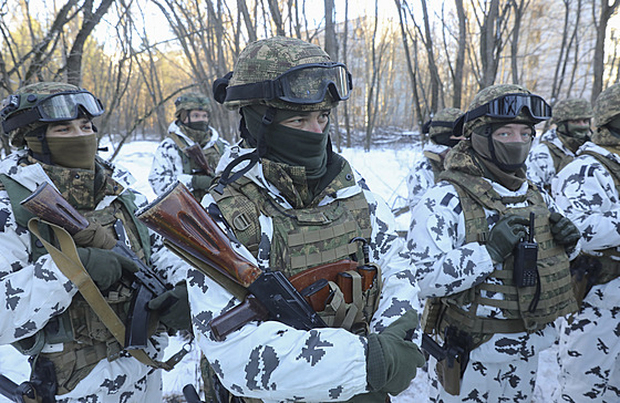 Ukrajintí vojáci si pro výcvik vybrali nevídané místo, cviili blízko...