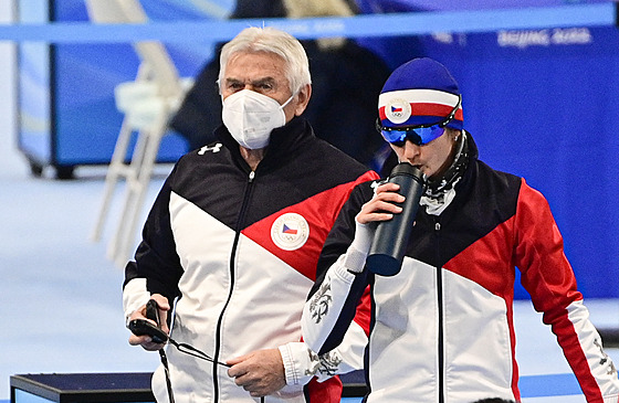 Martina Sáblíková a trenér Petr Novák na ZOH v Pekingu 2022. (5. února 2022)