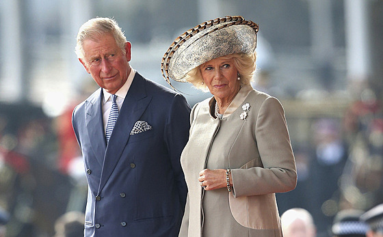 Princ Charles a vévodkyn z Cornwallu Camilla (Londýn, 20. íjna 2015)