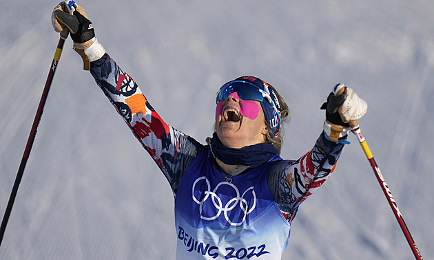 Johaugová si podmanila skiatlon, v Pekingu slavila zlato jako první