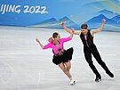 Sourozenci Taschlerovi bhem rytmického tance v týmové souti na olympijských...