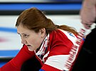 Zuzana Paulová v duelu soute smíených dvojic v curlingu proti Itálii na...