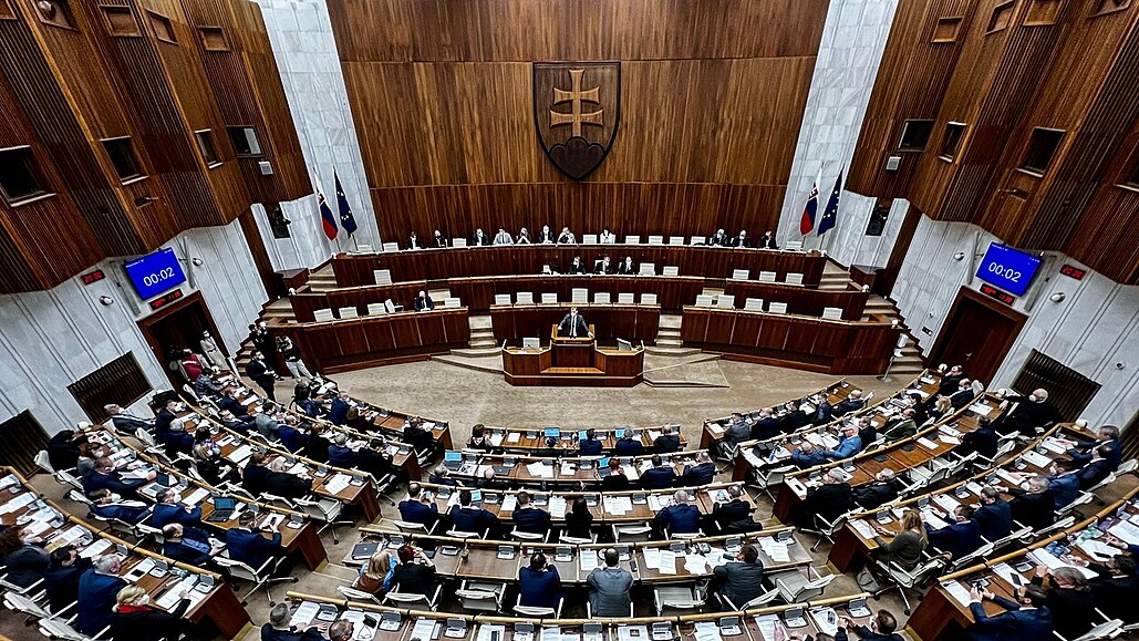 Slovenský parlament (9. února 2022)