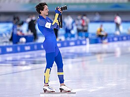 védský rychlobrusla Nils Van der Poel získal v Peking zlato na 5000 metr v...
