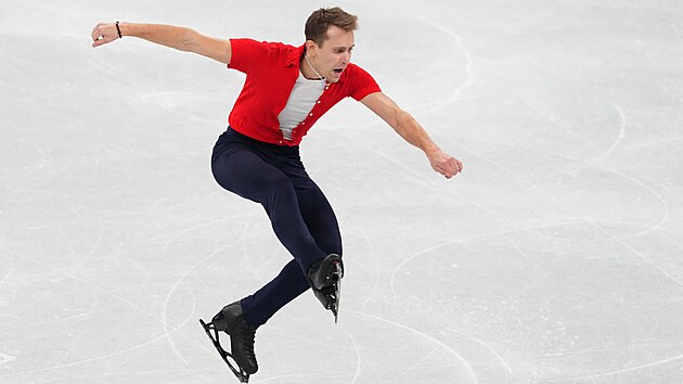 Michal B�ezina zah�jil za �esk� t�m krasobrusla�skou sout� dru�stev.