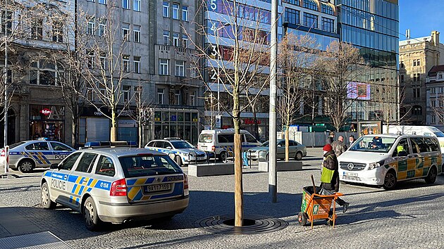 V hotelu v centru Prahy policist nali mrtvho mue. (7. nora 2022)