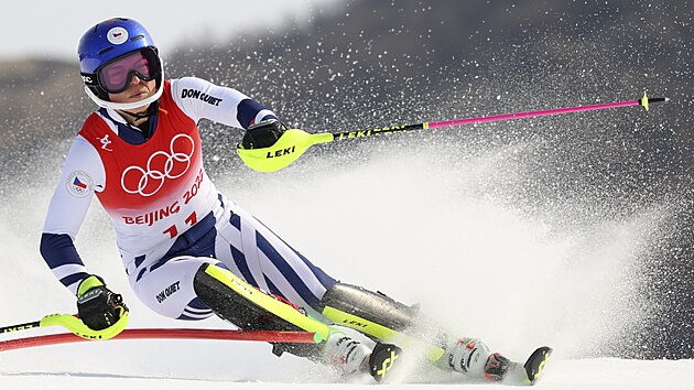 V prvním kole slalomu žen startuje Češka Martina Dubovská na ZOH v Pekingu...