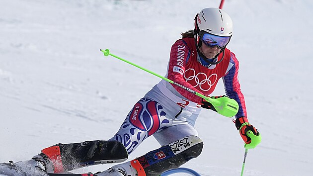 Slovenka Petra Vlhov bhem olympijskho slalomu.