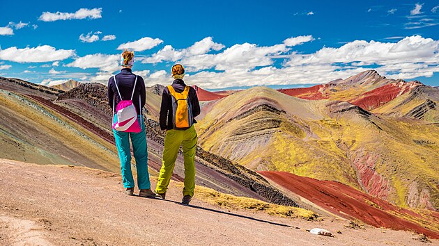 V�stup zabere hodn� �asu. V�t�ina v�prav do hor za��n� v p�t r�no, turist� se se sv�mi pr�vodci vracej� kolem des�t� ve�er.