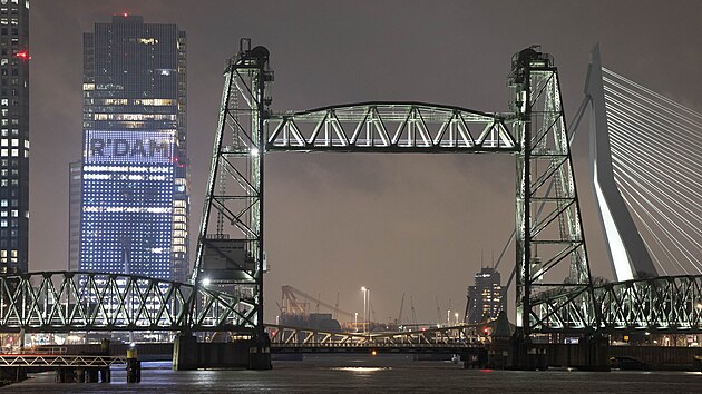 Historick most Koningshavenbrug v nizozemskm pstavnm mst Rotterdamu (3. nora 2022)