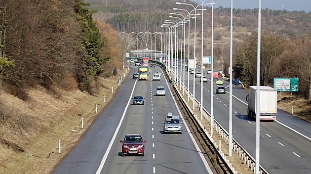 Nejvytenj silnice 1. tdy v celm esku je I/43, kter vede z Brna smrem na Kuim. Denn tudy projede asi 55 tisc aut.