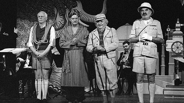 Z�b�r z p�edstaven� Cimrman v ��i hudby