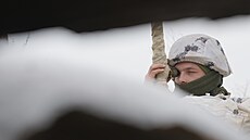 Ukrajinský voják na frontě v Luhanské oblasti (7. února 2022) | na serveru Lidovky.cz | aktuální zprávy
