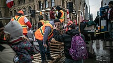 V kanadské Ottaw pokrauje protest idi kamion proti koronavirovým...