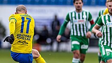 Teplický Tomá Vondráek stílí vedoucí gól v ligovém utkání proti Bohemians.