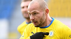 Teplický Tomá Vondráek se raduje ze vsteleného gólu proti Bohemians.