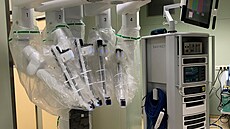 Robot da Vinci Xi stál nemocnici 131 milion korun