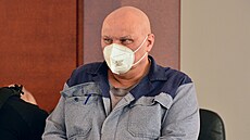 Dnes 65letý Kott se pokou�í z do�ivotního trestu dostat na svobodu �ádostí o...