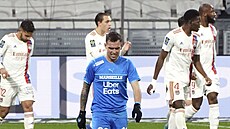 Pol Lirola, branká Marseille, je mrzutý po lyonské tref.