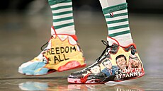 Enes Kanter Freedom z Boston Celtics a jeho svobodomyslné boty