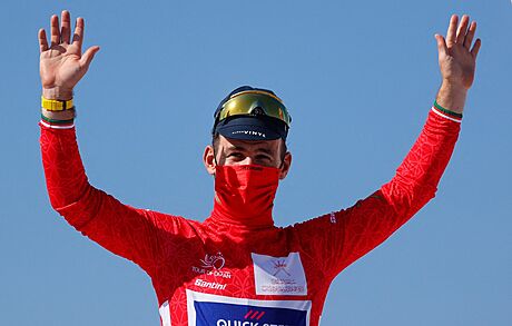 Mark Cavendish jako vítz druhé  etapy na závod Kolem Ománu