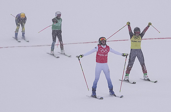 Sandra Näslundová ze Švédska ovládla olympijský závod skikrosařek.
