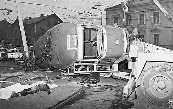 Nehoda tramvaje T1 17. února 1982 na pejcharu.