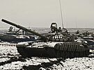Ruské tanky se úastní cviení v Rostovské oblasti v jiním Rusku. (12. ledna...