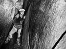 Josef Wagner v roce 1976 v nov sti jeskyn Cyrilka v masivu Radhot v...