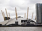 V Británii udeila boue Eunice, vítr roztrhl plá londýnské O2 Areny. (18....