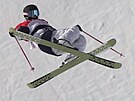 Americká akrobatická lyaka Maggie Voisinová v olympijském finále slopestylu.