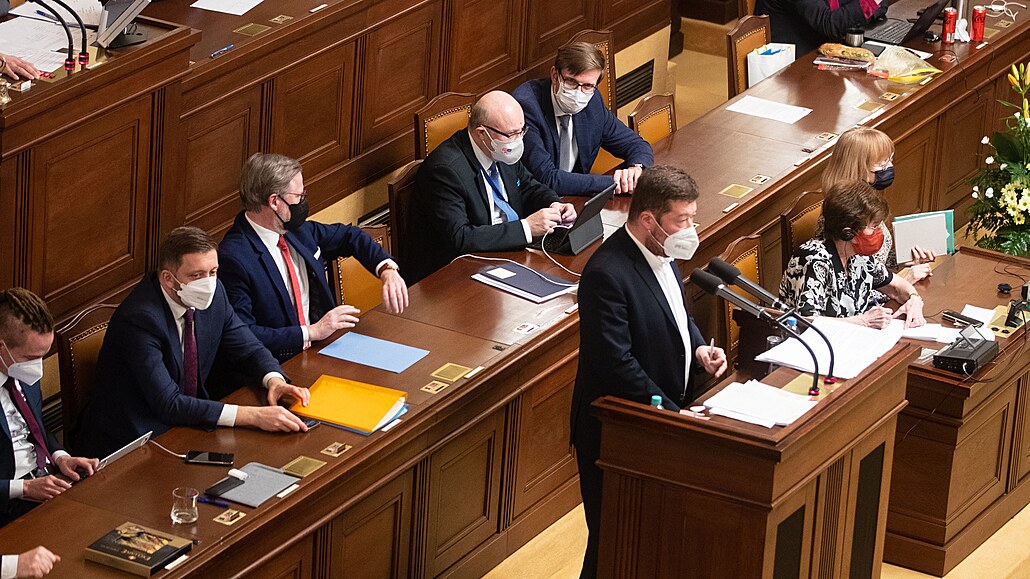 Jednání ve Snmovn (15. února 2022)