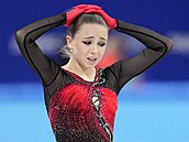 Kamila Valijevová v soutěži družstev na olympijských hrách v Pekingu.